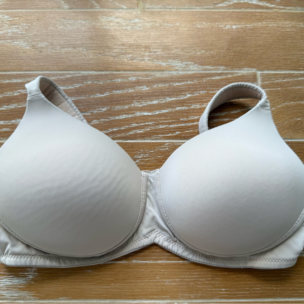 Amoena Roxanne Mastectomy Cream Bra